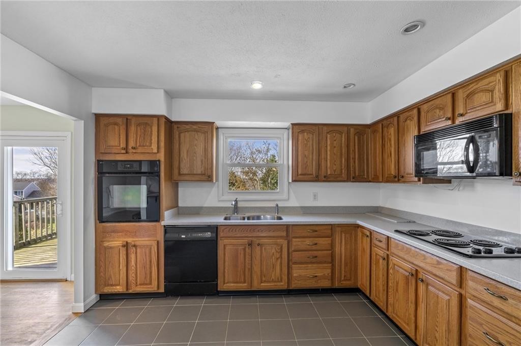 16 Pocahontas Drive Drive