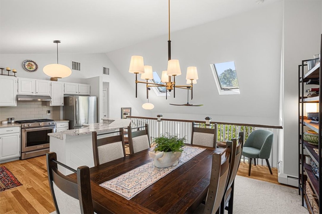 186 North Country Club Drive