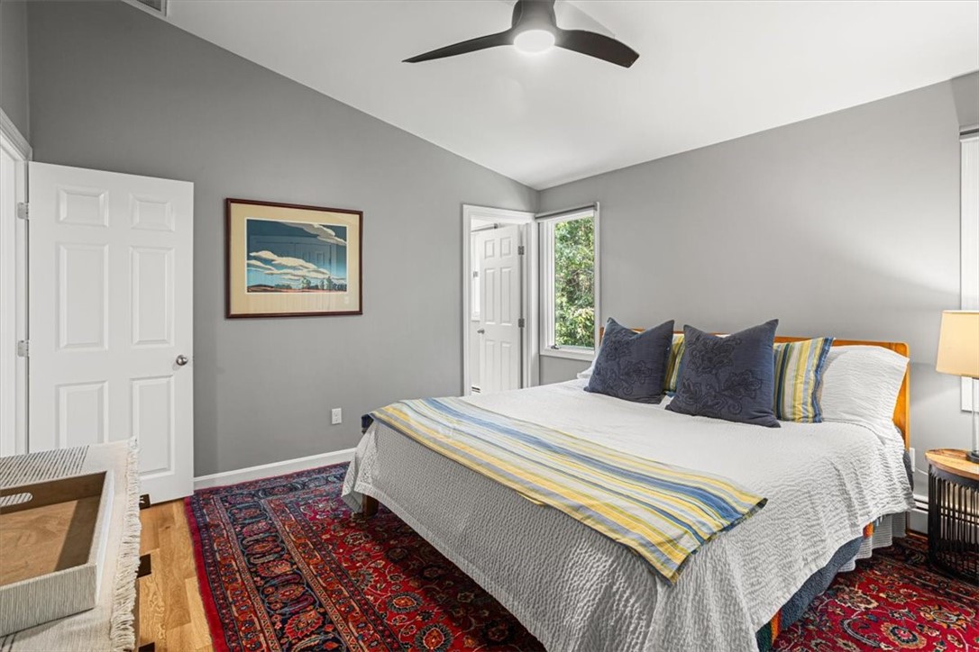 186 North Country Club Drive