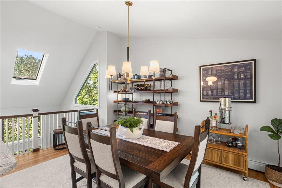 186 North Country Club Drive