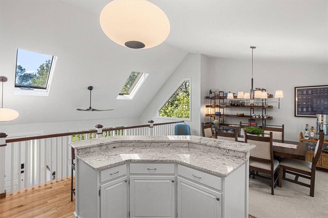 186 North Country Club Drive