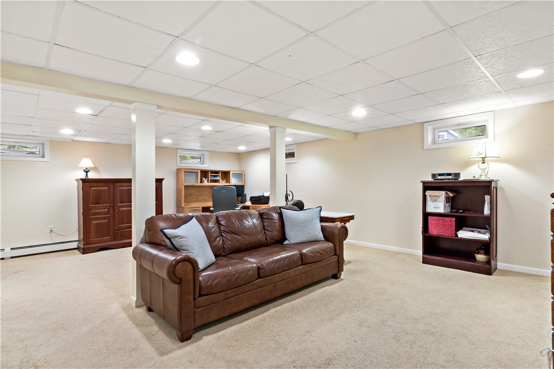 72 Tomahawk Circle