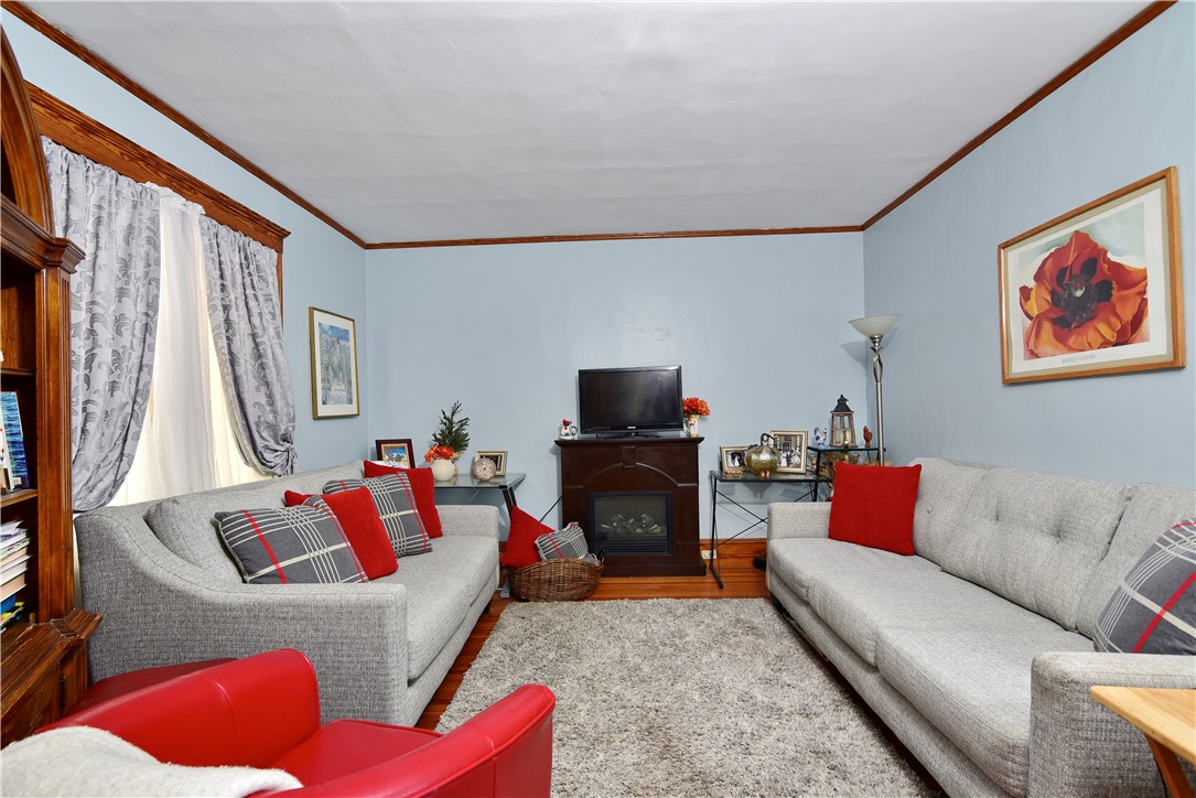 1 Arnold Avenue