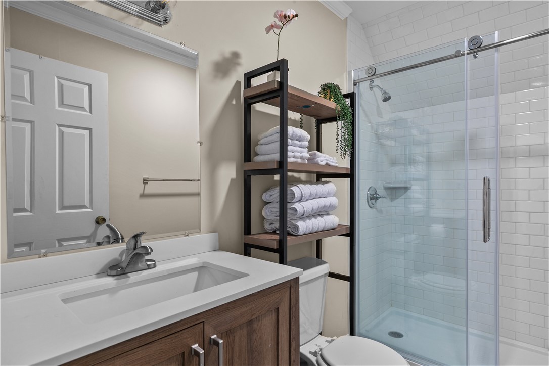 580 Thames Street A2