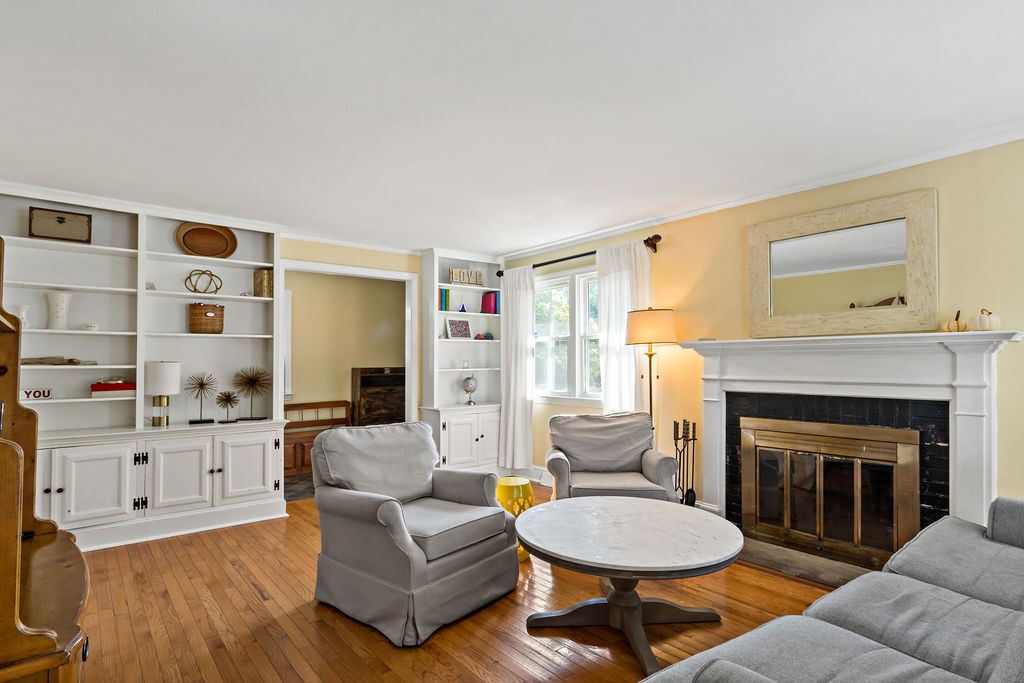 44 Rose Hill Road