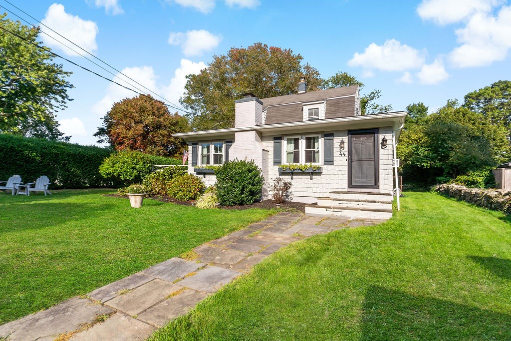 44 Rose Hill Road