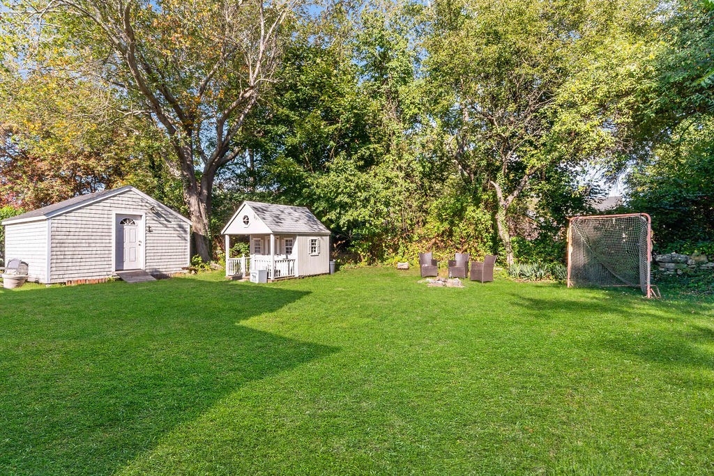 44 Rose Hill Road