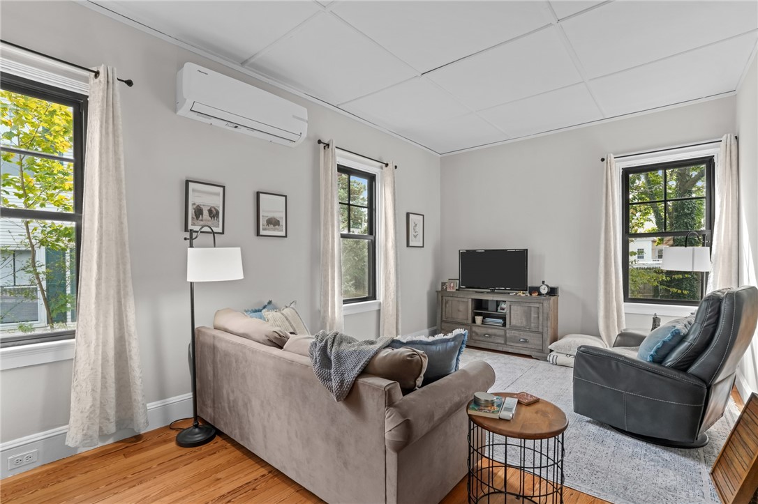 39 Powel Avenue 1