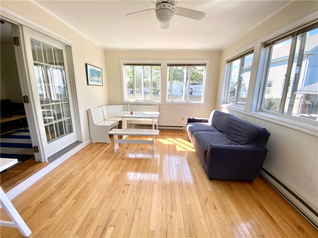 8 Morton Avenue