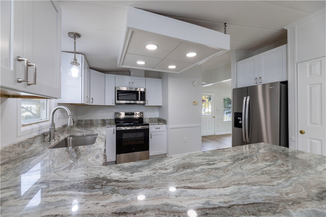 108 Little Pond Road