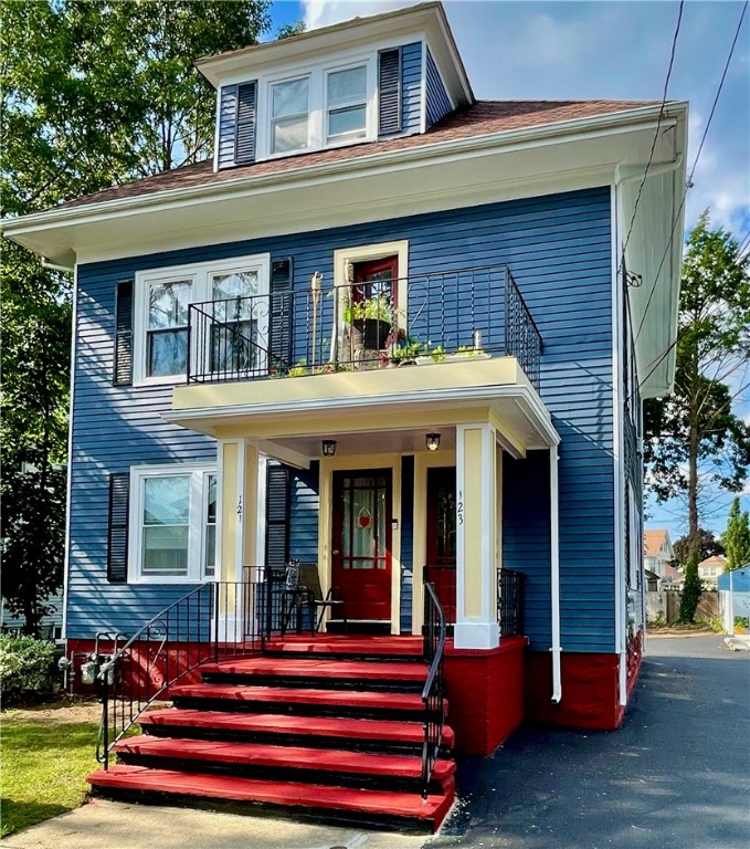 121 Rutherglen Avenue