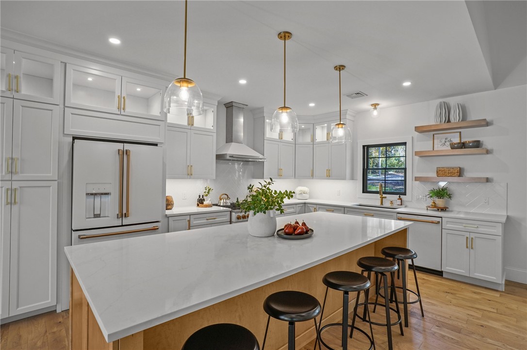 1708 Ministerial Road