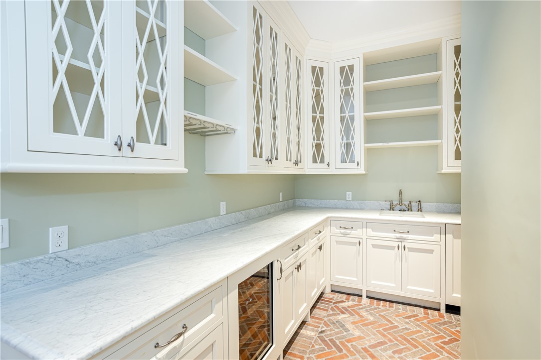 63 Coggeshall Avenue