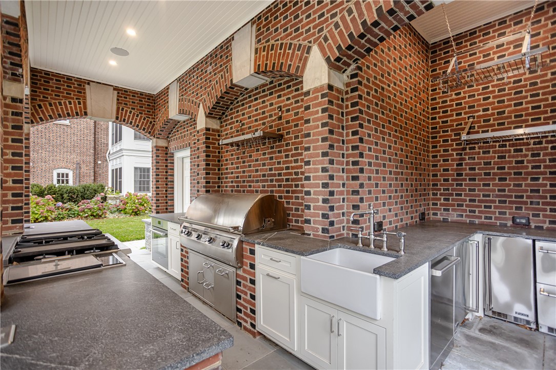 63 Coggeshall Avenue