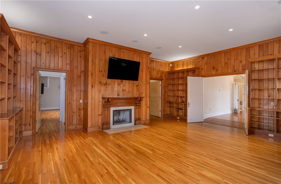 63 Coggeshall Avenue