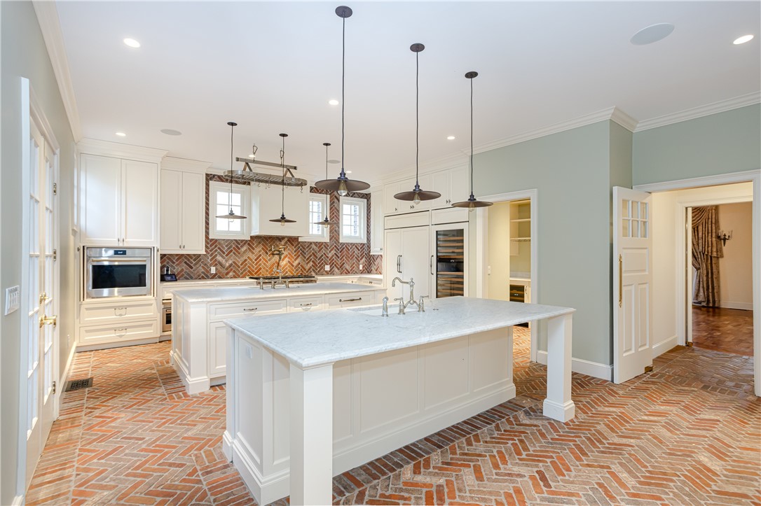 63 Coggeshall Avenue