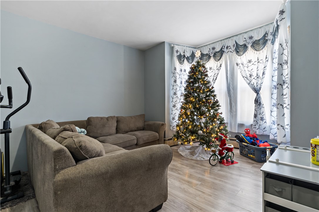 222 Carrington Avenue