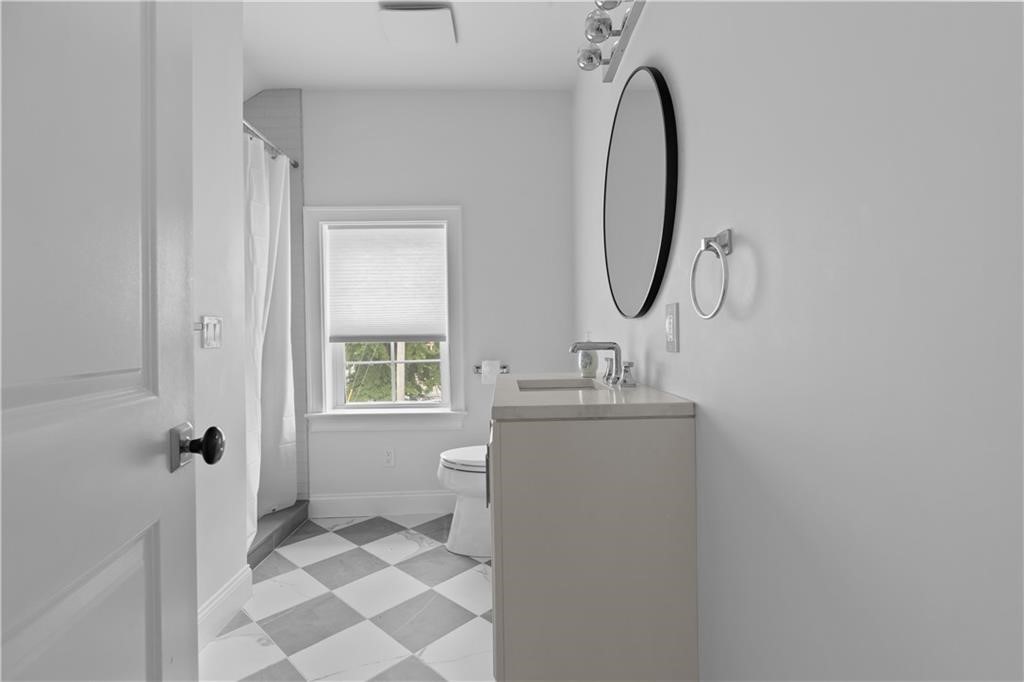 34 East Bowery Street