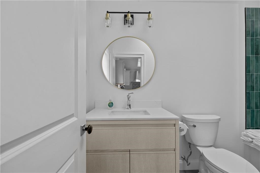 34 East Bowery Street