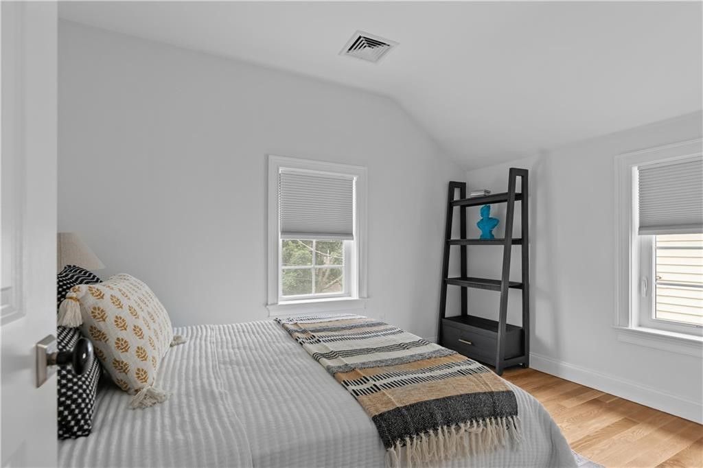 34 East Bowery Street