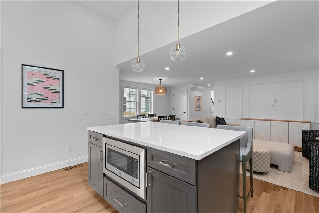 34 East Bowery Street