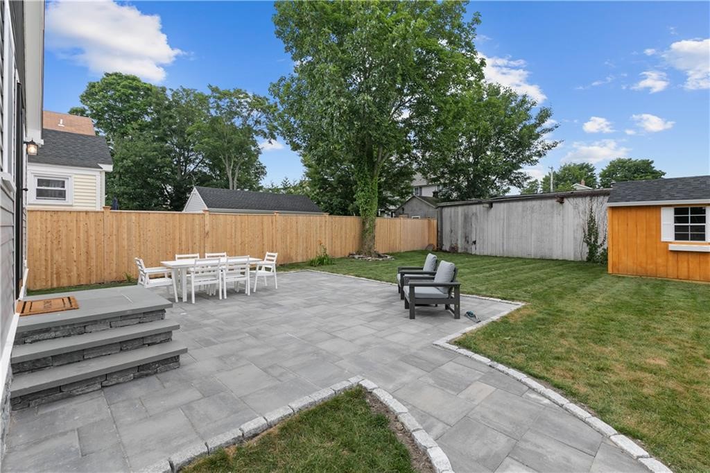 34 East Bowery Street