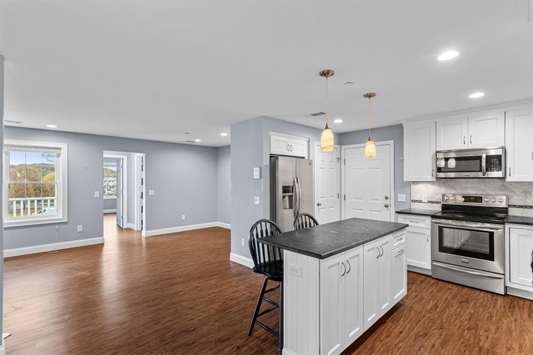 60 Saw Mill Drive 307