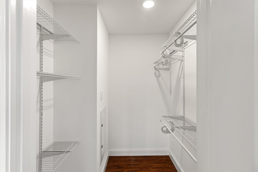 60 Saw Mill Drive 307