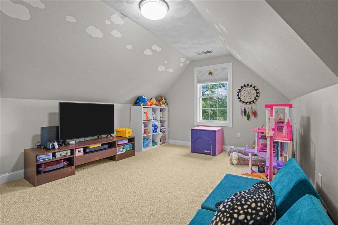 108 Moswansicut Lake Drive