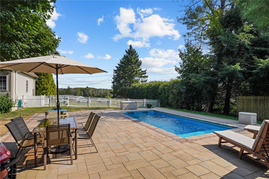 108 Moswansicut Lake Drive