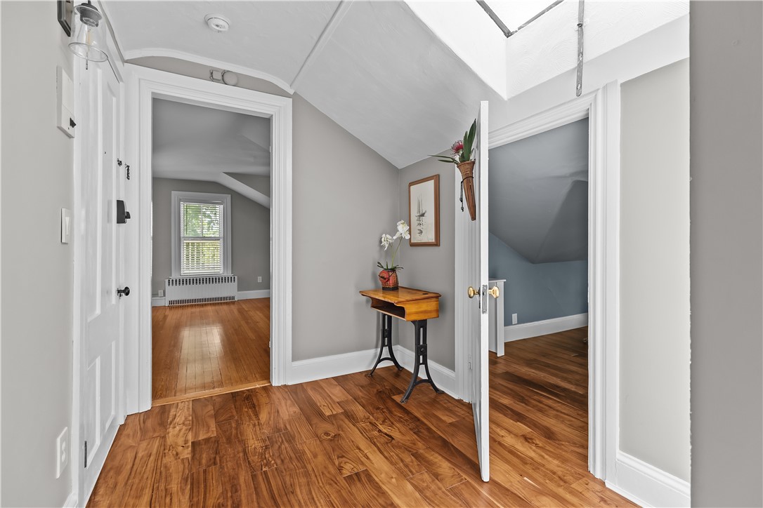 4 Red Cross Avenue 4