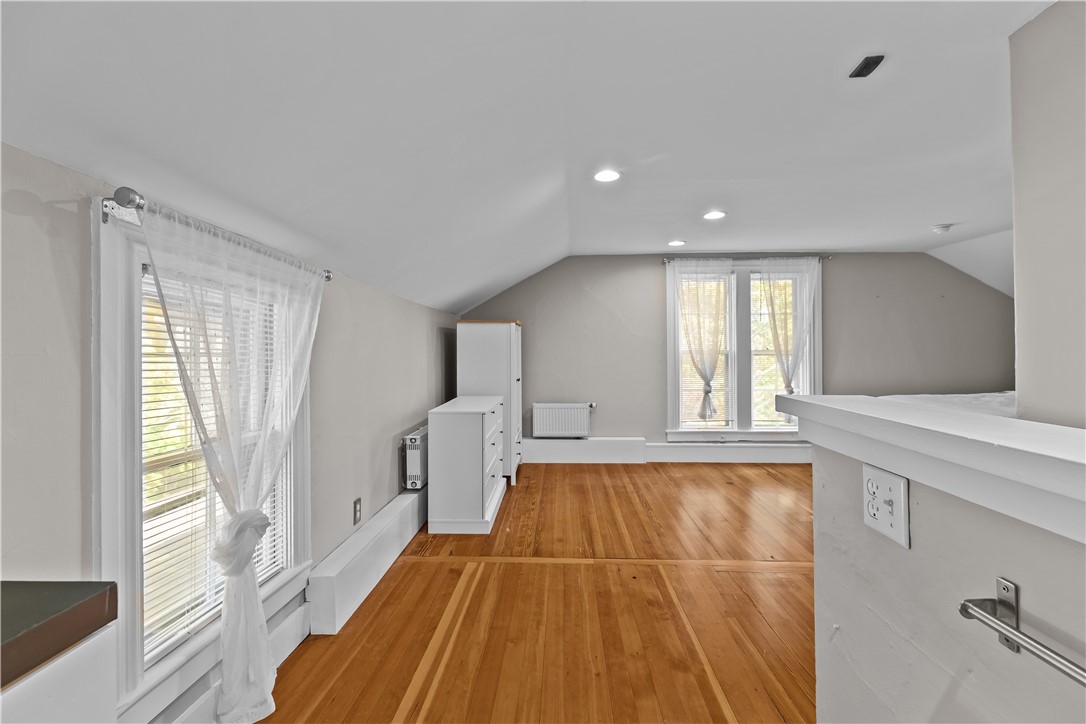 4 Red Cross Avenue 4