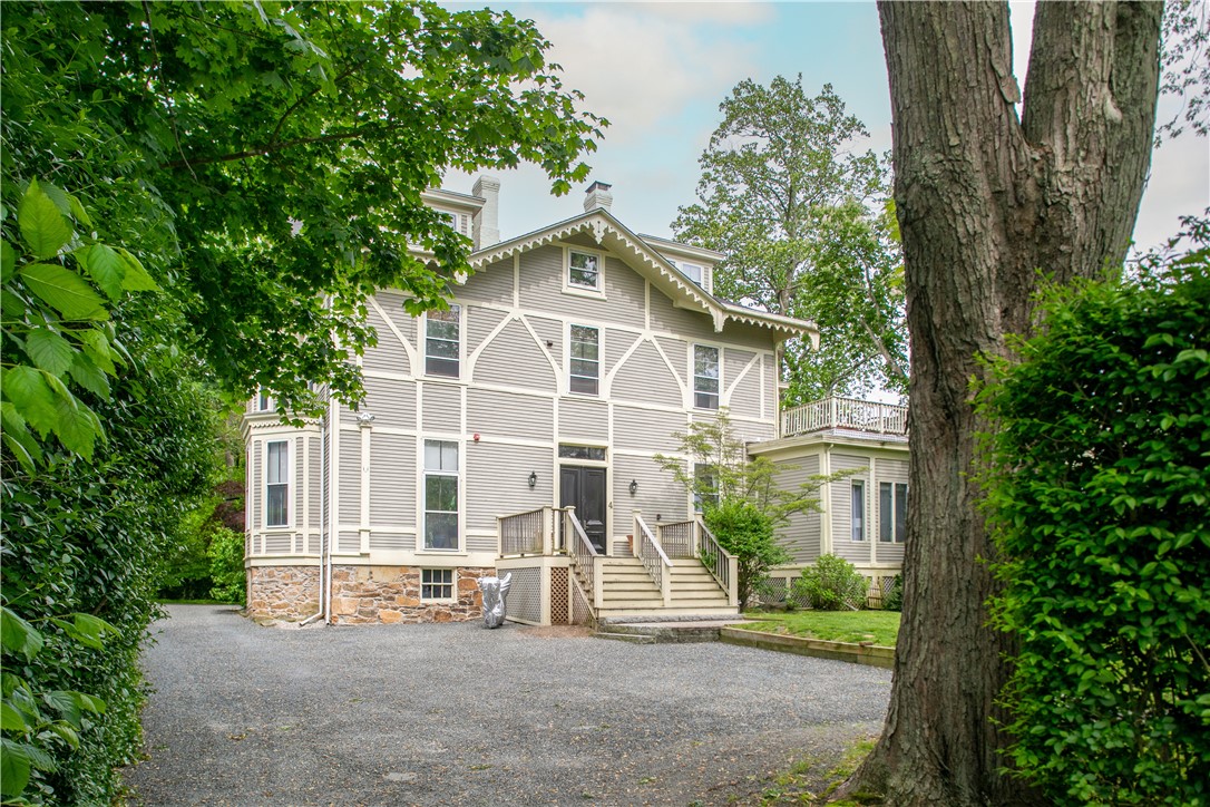 4 Red Cross Avenue 4