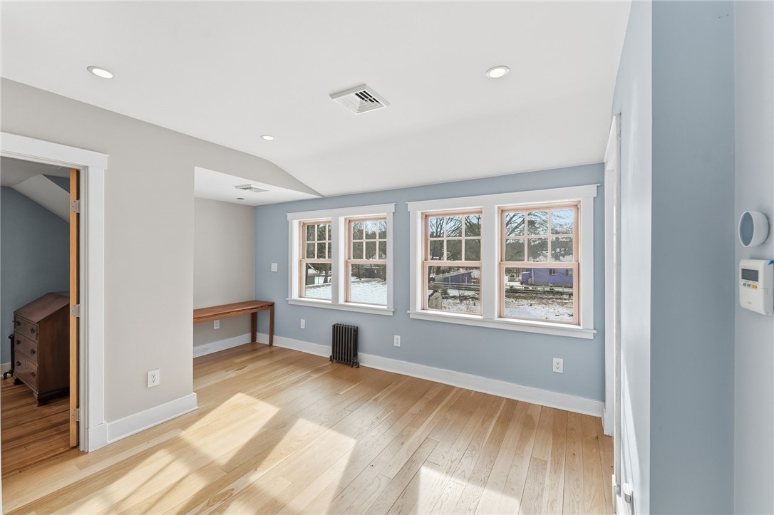 65 Columbia Heights Oval Circle