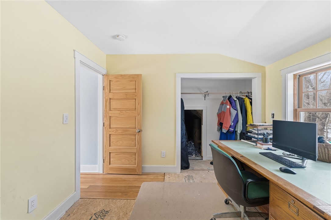 65 Columbia Heights Oval Circle