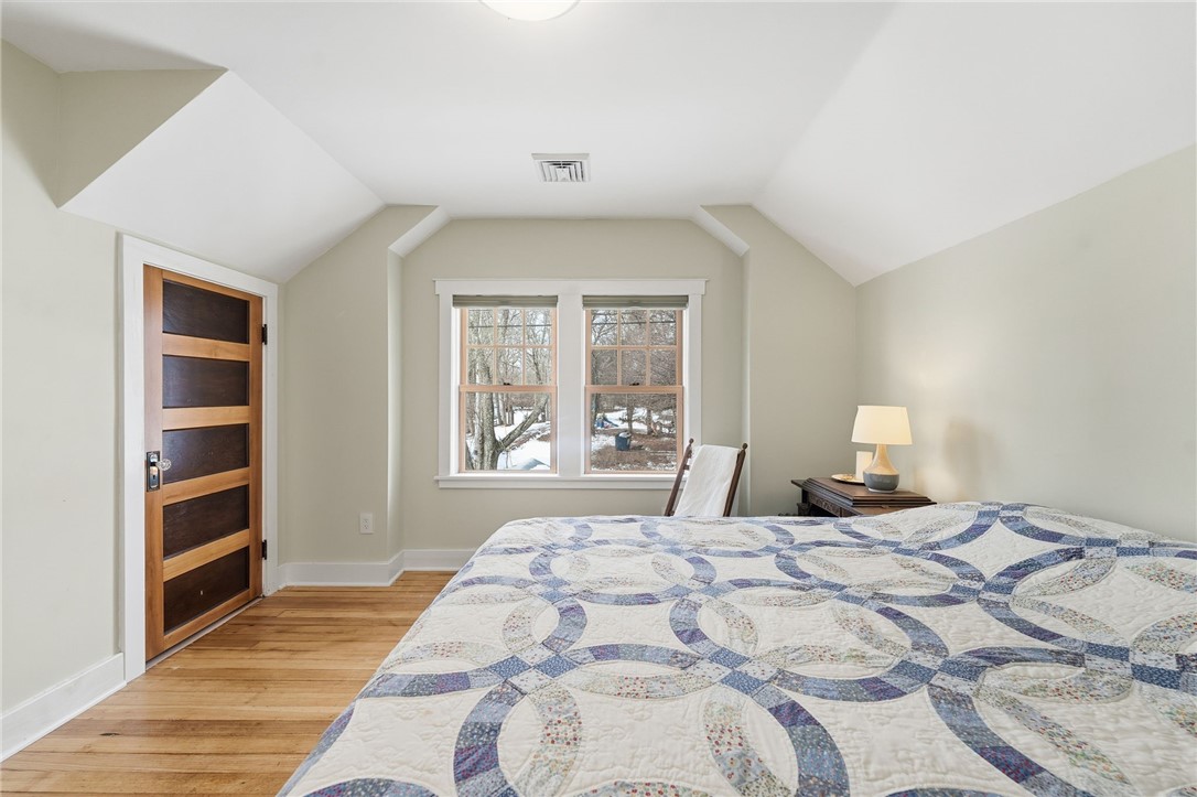 65 Columbia Heights Oval Circle