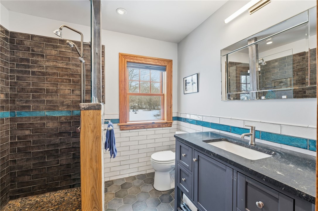 65 Columbia Heights Oval Circle