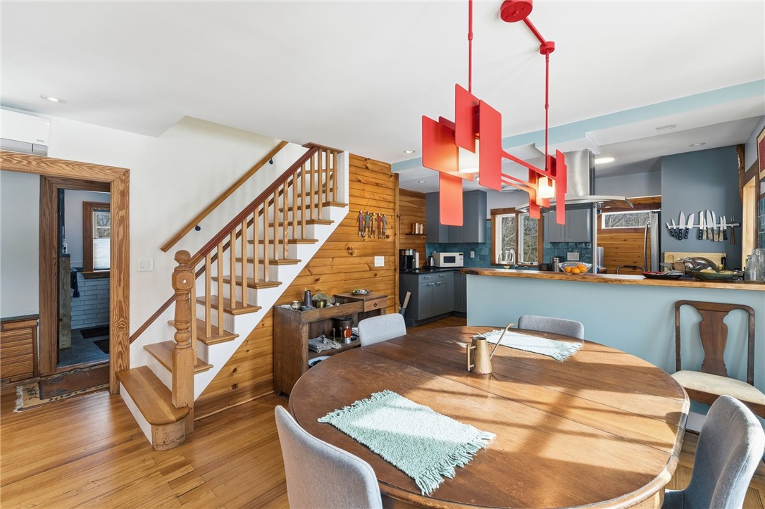 65 Columbia Heights Oval Circle