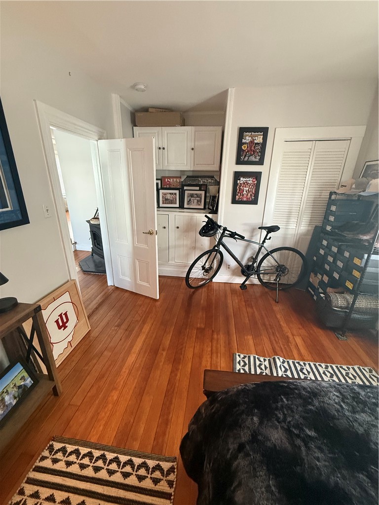 9 Narragansett Avenue 1