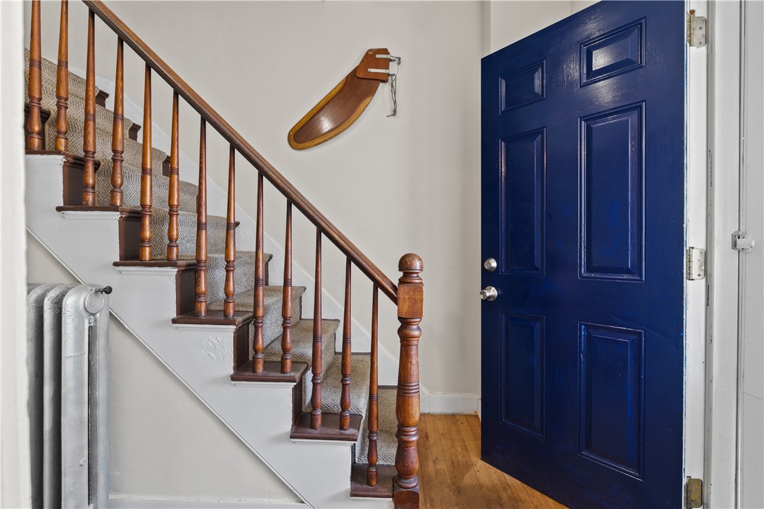 16 Dean Avenue 2