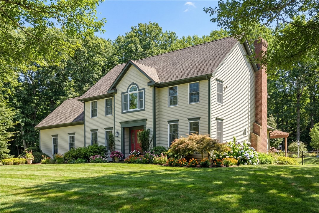 307 White Horn Drive