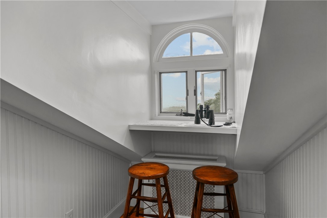 718 Bellevue Avenue 5