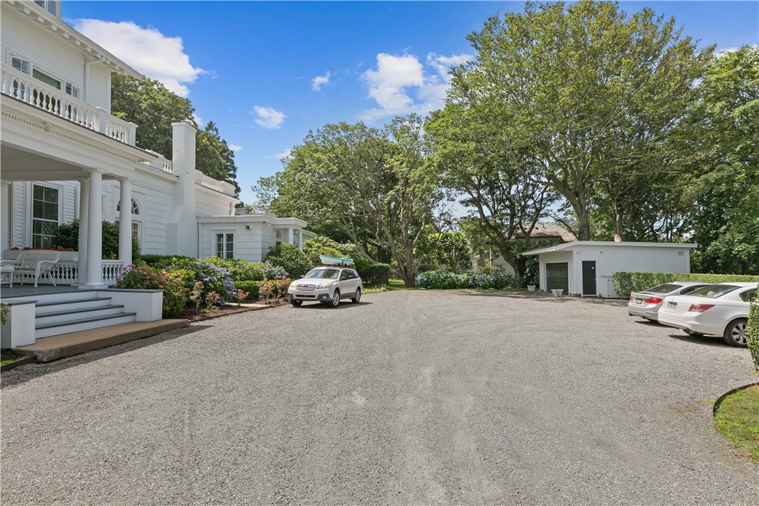 718 Bellevue Avenue 5