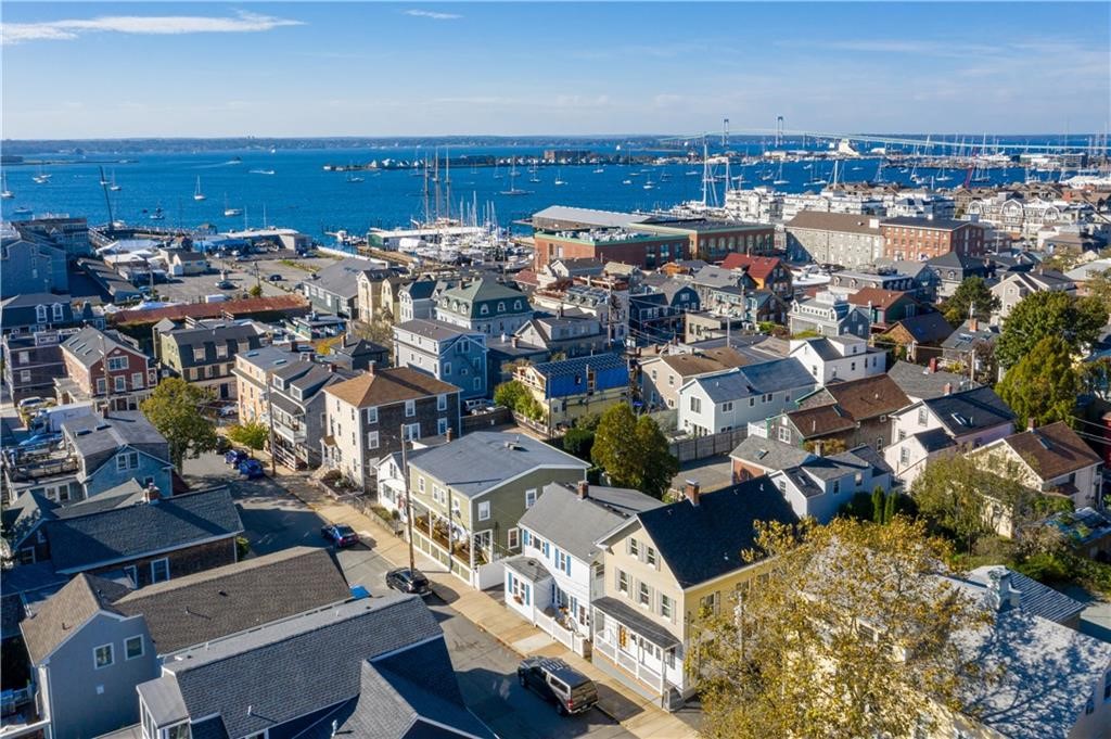 22 Dearborn Street 2