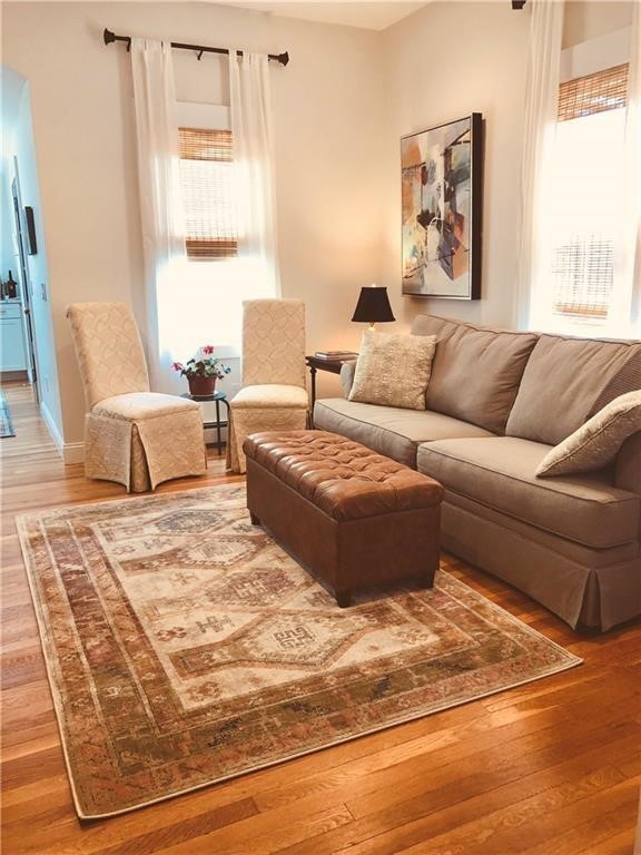 32 East Bowery Street