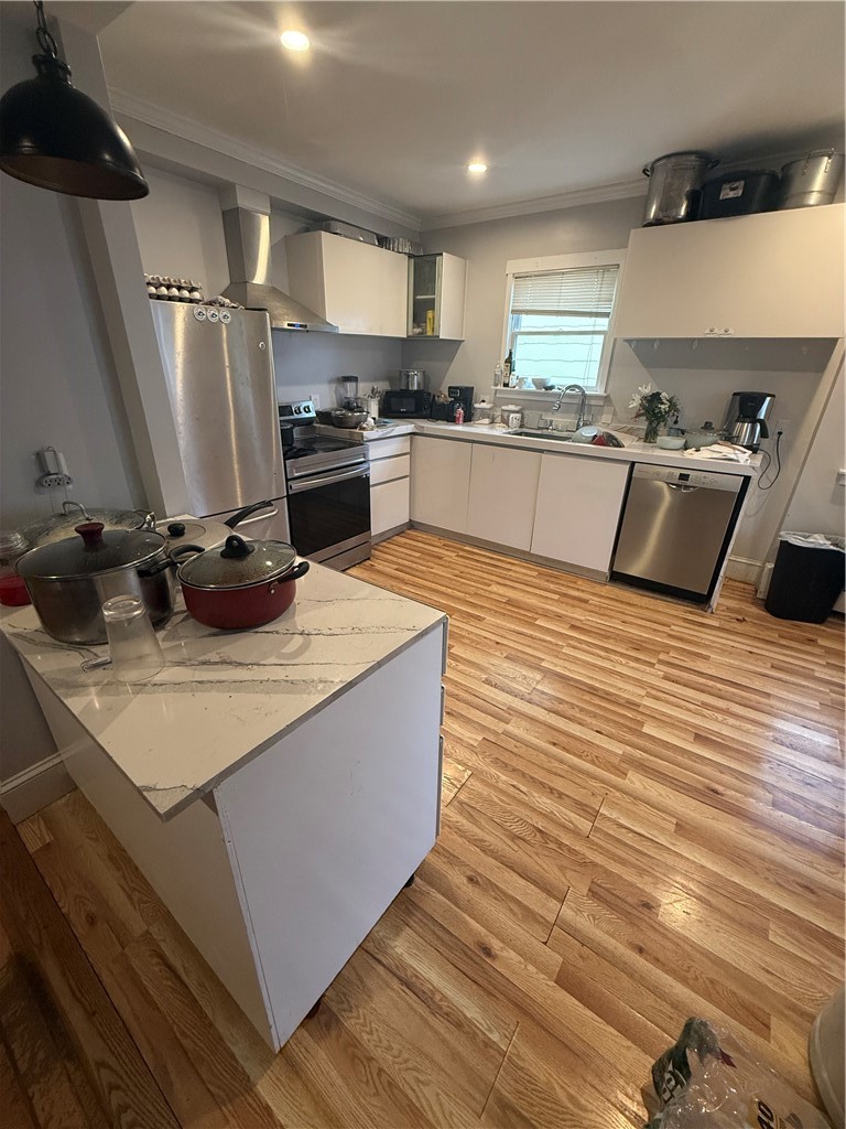 13 Rhode Island Avenue 1