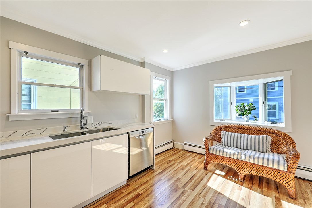 13 Rhode Island Avenue 1