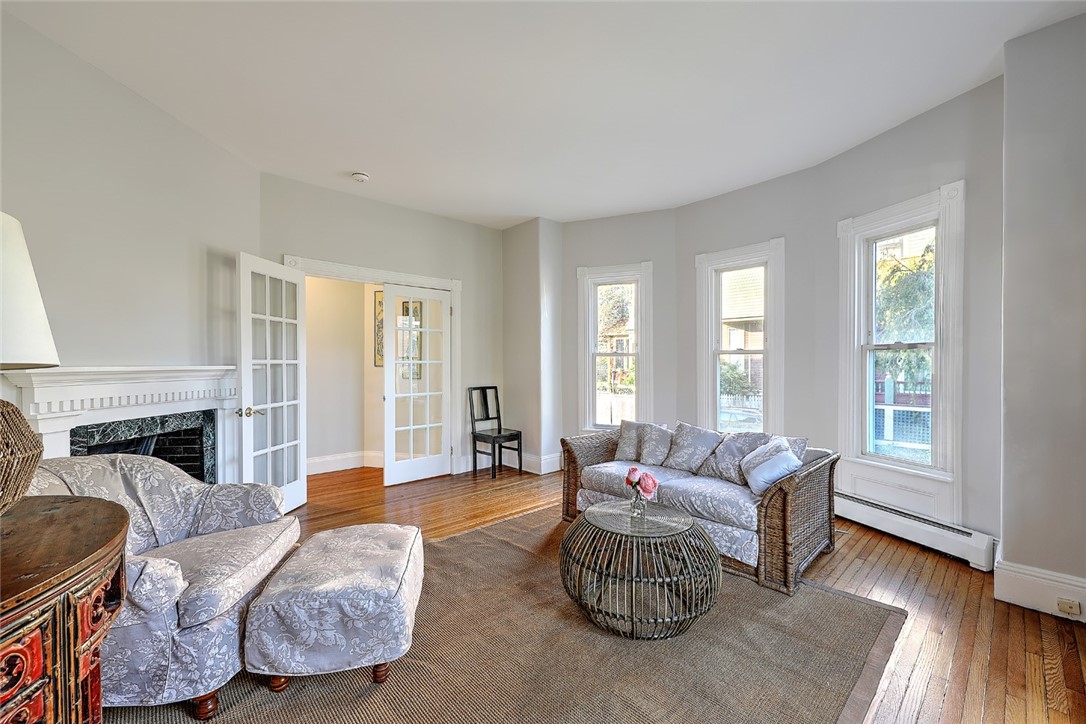 13 Rhode Island Avenue 1