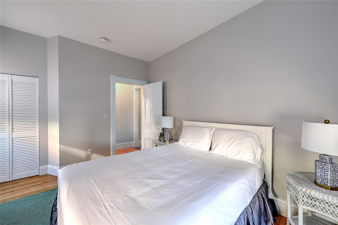 13 Rhode Island Avenue 1