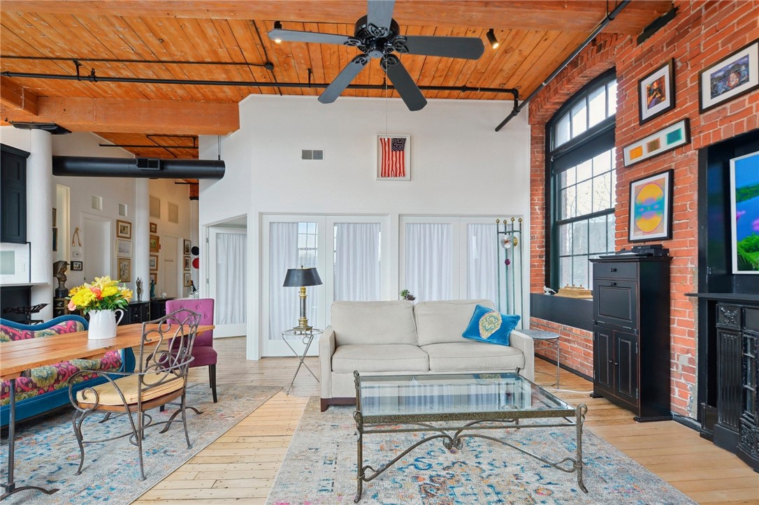 14 Imperial Place 304